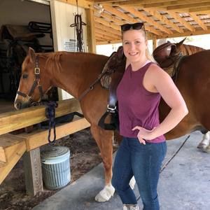 Meet your Posher, Crystal